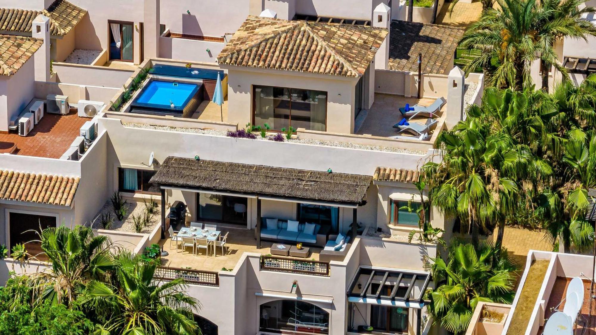 Apartamento Vacation Marbella I Private Heated Swimming Pool, Walking Distance To Puerto Banus, Security 24-7, Bbq, Wifi Exterior foto